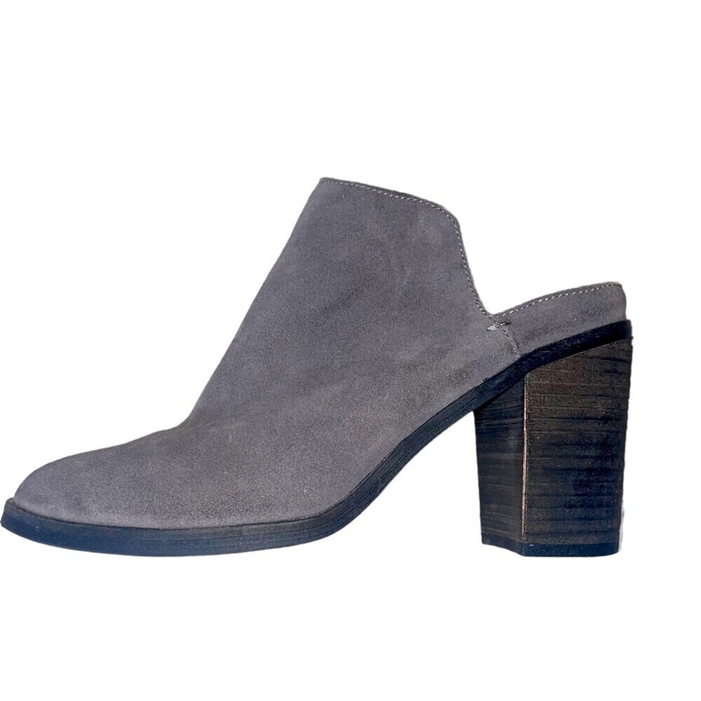 Dolce Vita "Salli" suede mule block heel Cutoff topline Almond toe Slide SZ 9
